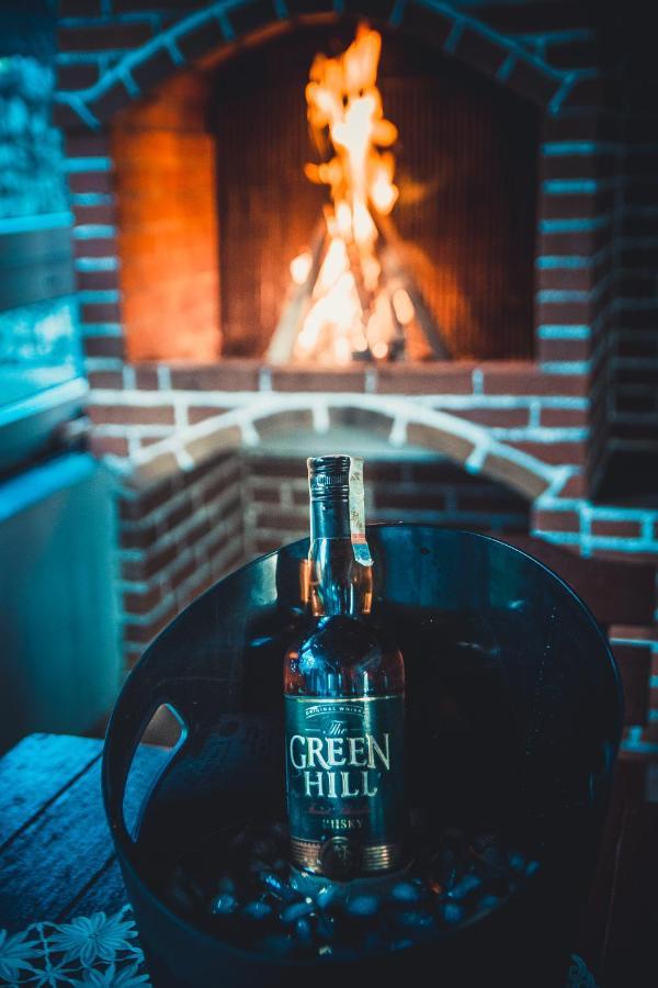 Green Hill Villa Călimăneşti Exteriör bild